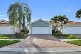4231 Redonda Ln, Naples, FL 34119 - Photo 1