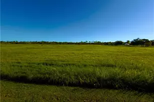 2012 Silk Bay Blvd, Alva, FL 33920 - Photo 1