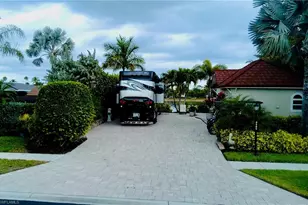 4589 Southern Breeze Dr, Naples, FL 34114 - Photo 1