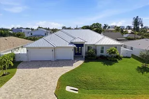 526 104th Ave N, Naples, FL 34108 - Photo 1