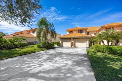 290 Robin Hood Cir #201, Naples, FL 34104 - Photo 1