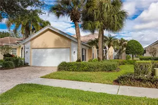 5405 Freeport Ln, Naples, FL 34119 - Photo 1