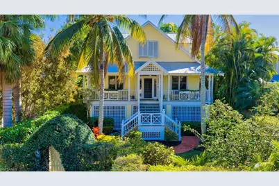 756 8th Ave S, Naples, FL 34102 - Photo 1