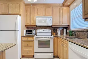 170 Turtle Lake Ct, Naples, FL 34105 - Photo 1