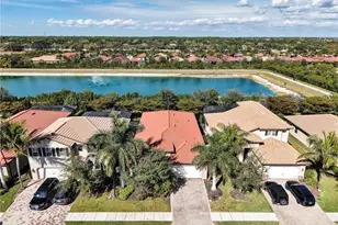 16313 Aberdeen Wy, Naples, FL 34110 - Photo 1