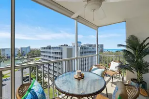 5 Bluebill Ave, Naples, FL 34108 - Photo 1