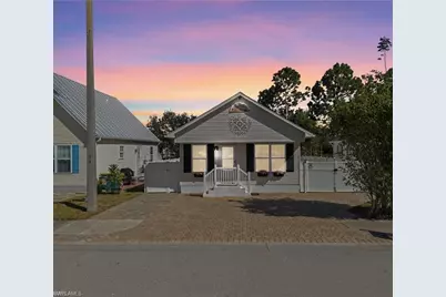286 Leawood Cir, Naples, FL 34104 - Photo 1