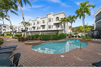 441 4th Ave S #304, Naples, FL 34102 - Photo 1