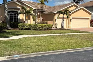 2210 Grove Dr, Naples, FL 34120 - Photo 1