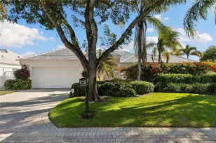 831 Rue Deville, Naples, FL 34108 - Photo 1