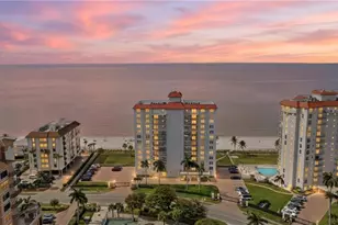 10691 Gulf Shore Dr, Naples, FL 34108 - Photo 1