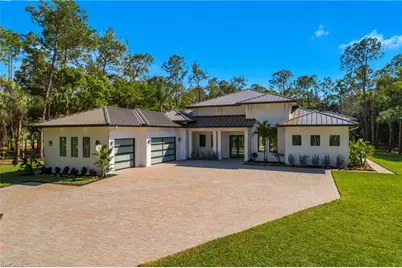5000 Palmetto Woods Dr, Naples, FL 34119 - Photo 1