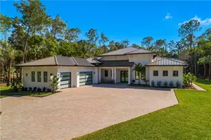 5000 Palmetto Woods Dr, Naples, FL 34119 - Photo 1