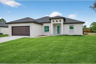 1400 E 7th St, Lehigh Acres, FL 33972 - Photo 1