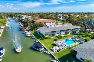1417 Chesapeake Ave, Naples, FL 34102 - Photo 1