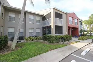 194 Santa Clara Dr, Naples, FL 34104 - Photo 1