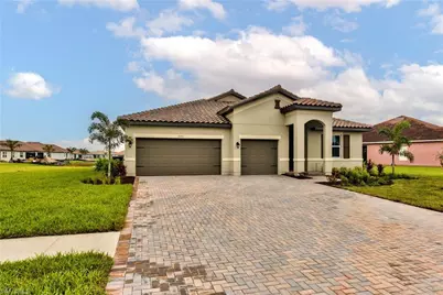 2091 Grove Dr, Naples, FL 34120 - Photo 1