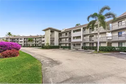 5725 Gage Ln #E301, Naples, FL 34113 - Photo 1