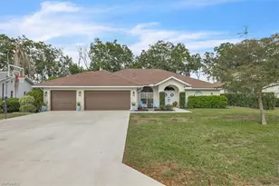 488 Henley Dr, Naples, FL 34104 - Photo 1