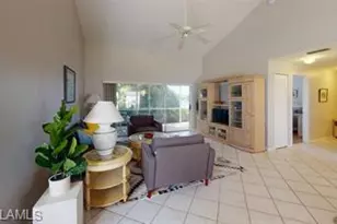 529 Windsor Sq, Naples, FL 34104 - Photo 1