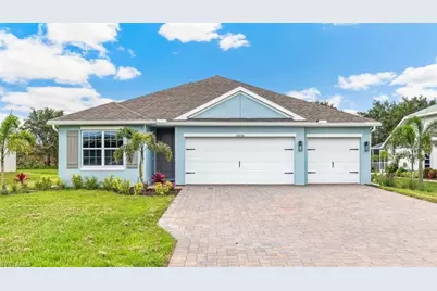 1617 NE 4th Pl, Cape Coral, FL 33909 - Photo 1