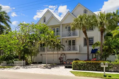 888 10th St S #101, Naples, FL 34102 - Photo 1