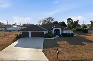 32 NE 9th Ave, Cape Coral, FL 33909 - Photo 1