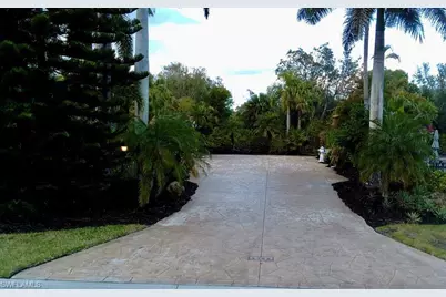 4794 Southern Breeze Dr, Naples, FL 34114 - Photo 1