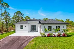 4371 70th Ave NE, Naples, FL 34120 - Photo 1