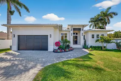 766 95th Ave N, Naples, FL 34108 - Photo 1