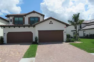 12032 Hawthorn Lake Dr, Fort Myers, FL 33913 - Photo 1
