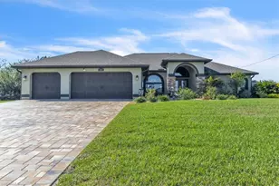 330 NE 20th St, Cape Coral, FL 33909 - Photo 1