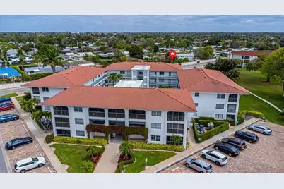 5 High Point Cir W #308, Naples, FL 34103 - Photo 1