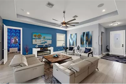 17 Willoughby Dr, Naples, FL 34110 - Photo 1