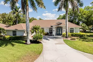241 Palmetto Dunes Cir, Naples, FL 34113 - Photo 1