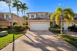 9648 Roundstone Cir, Fort Myers, FL 33967 - Photo 1