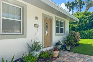 746 109th Ave N, Naples, FL 34108 - Photo 1