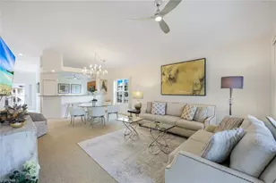 437 Wiggins Lake Ct, Naples, FL 34110 - Photo 1