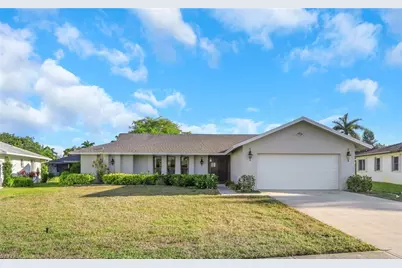 105 Montaubon Ct, Naples, FL 34112 - Photo 1