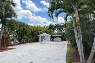10062 Ramblewood Ct, Fort Myers, FL 33905 - Photo 1