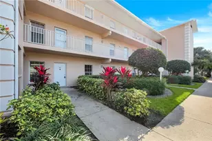 3250 Cypress Glen Way, Naples, FL 34109 - Photo 1