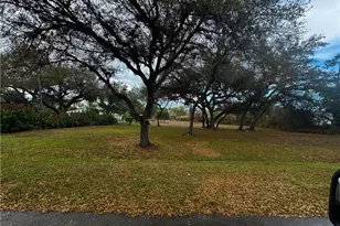 3821 4th Ave NE, Naples, FL 34120 - Photo 1