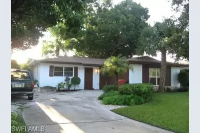 4813 Deleon St, Fort Myers, FL 33907 - Photo 1