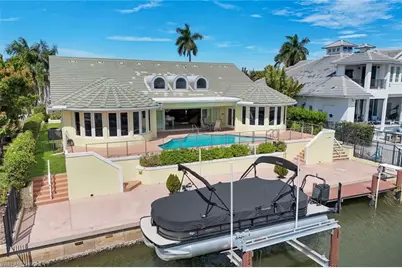 2147 Snook Dr, Naples, FL 34102 - Photo 1