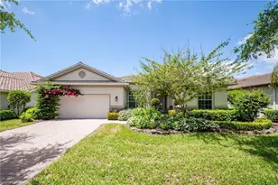 8844 Mustang Island Cir, Naples, FL 34113 - Photo 1