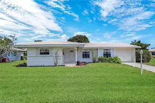 59 Hilo Ct, Naples, FL 34112 - Photo 1