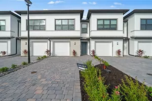 27897 Radiant Ct, Bonita Springs, FL 34135 - Photo 1