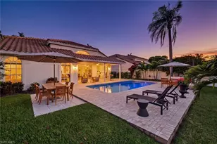 175 Via Napoli, Naples, FL 34105 - Photo 1