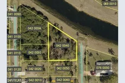 1205 Elaine Ave N, Lehigh Acres, FL 33971 - Photo 1