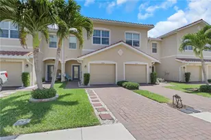 2704 Blossom Wy, Naples, FL 34120 - Photo 1